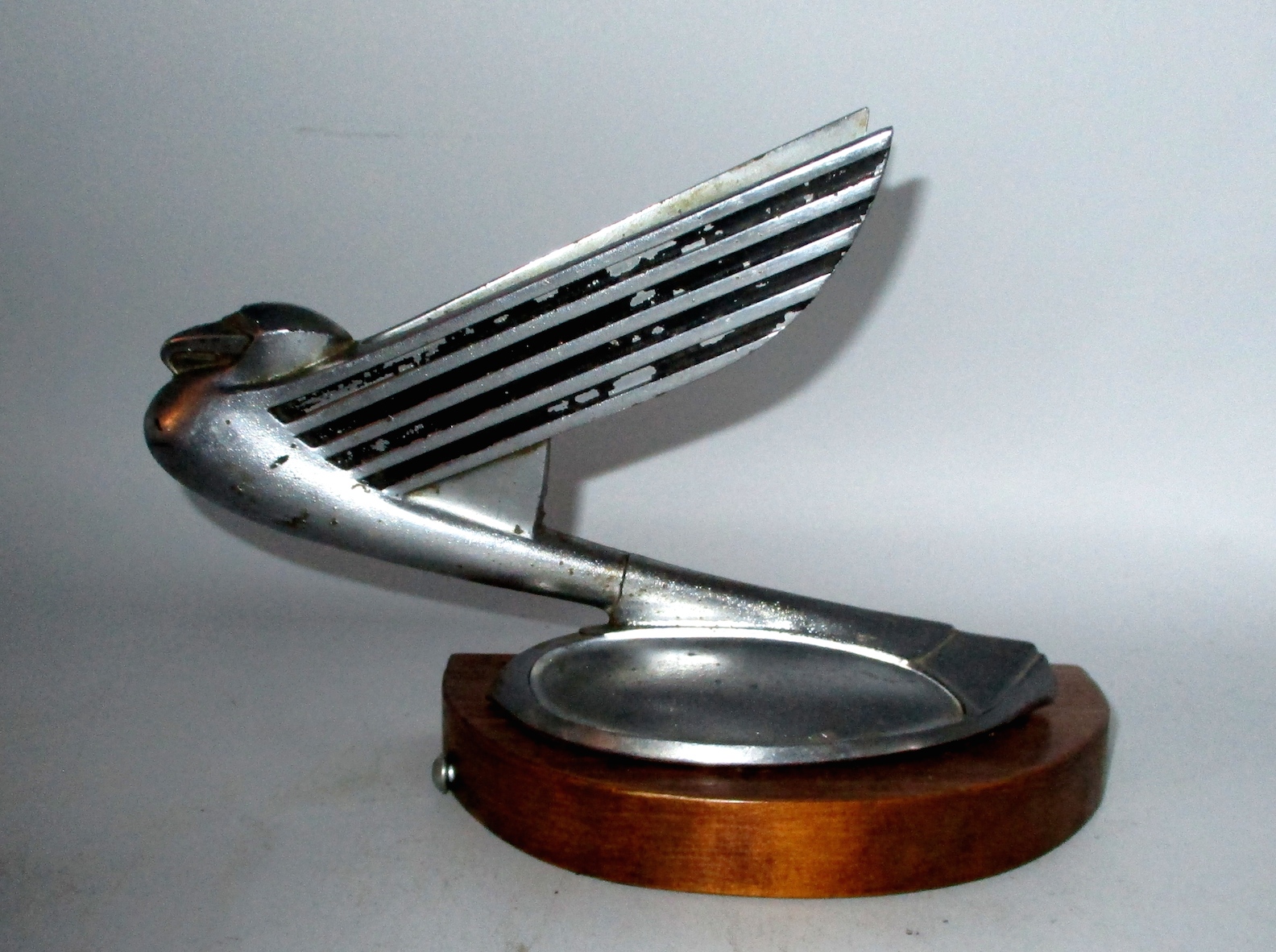 1935 Chevrolet After-market Eagle Hood Ornament (Repaired)