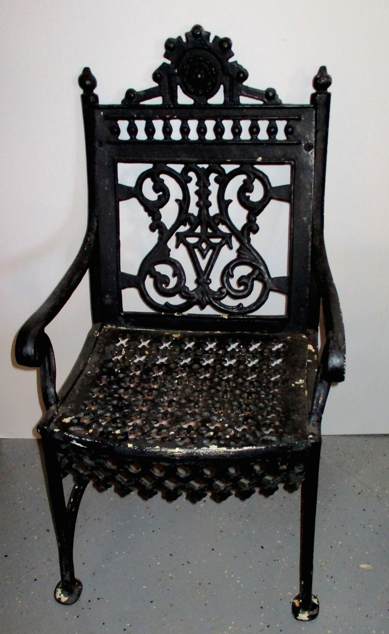 Ca. 1890 American Aesthetic Cast Iron Chair